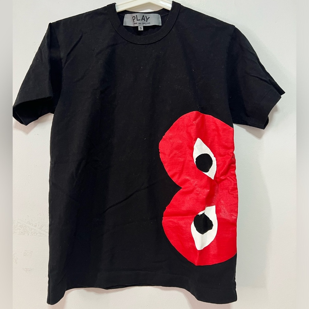 CDG Comme des Garcons PLAY T-Shirt, size Small